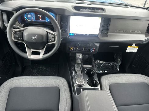 New 2025 Ford Bronco 4-Door w/ Sasquatch Package image 3