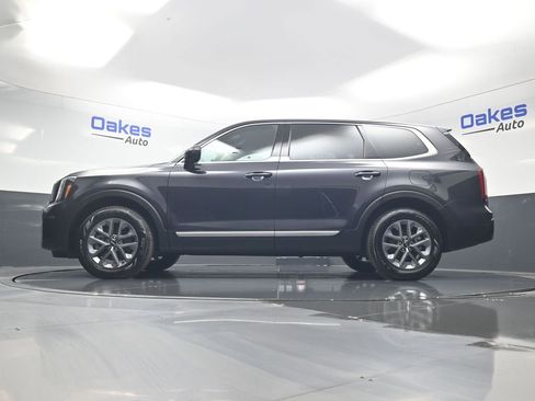 New 2025 Kia Telluride LX FWD image 42