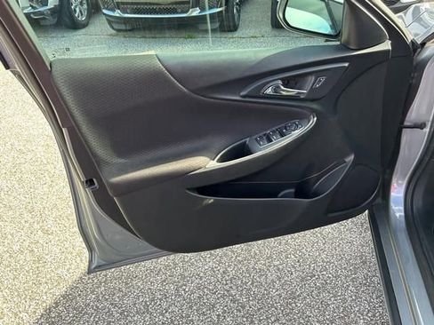 Used 2023 Chevrolet Malibu LT image 10