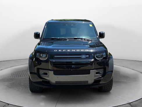 Used 2024 Land Rover Defender 130 Outbound AWD/4WD image 2