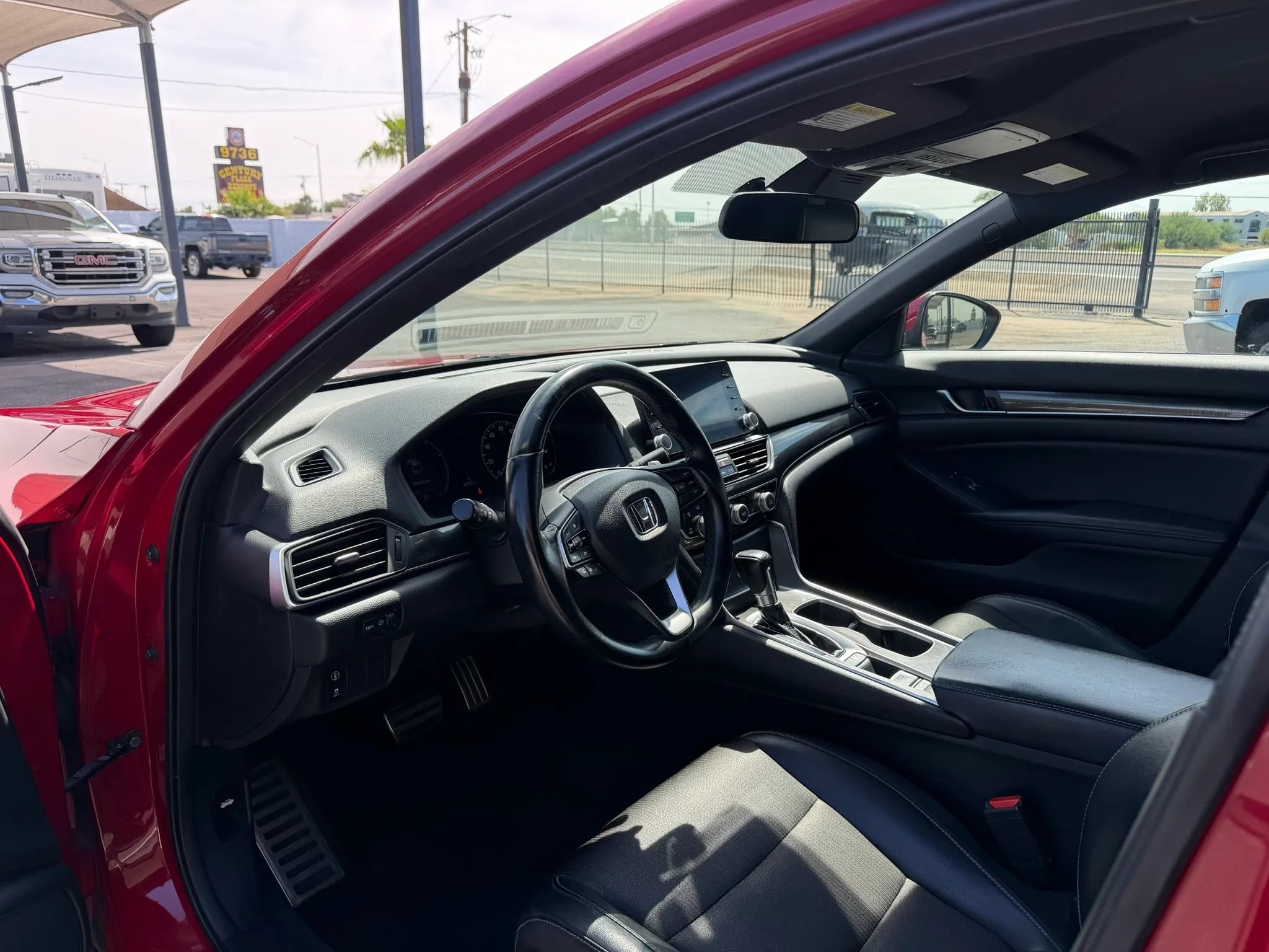 Used 2018 Honda Accord Sport image 18