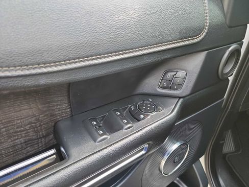 Used 2020 Ford Expedition Limited AWD/4WD image 14