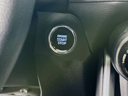 Used 2023 Toyota RAV4 XLE w/ Convenience Package FWD image 20