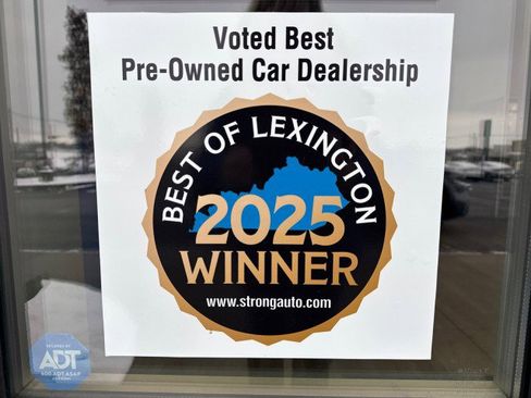 Used 2023 Kia Sorento LX image 19