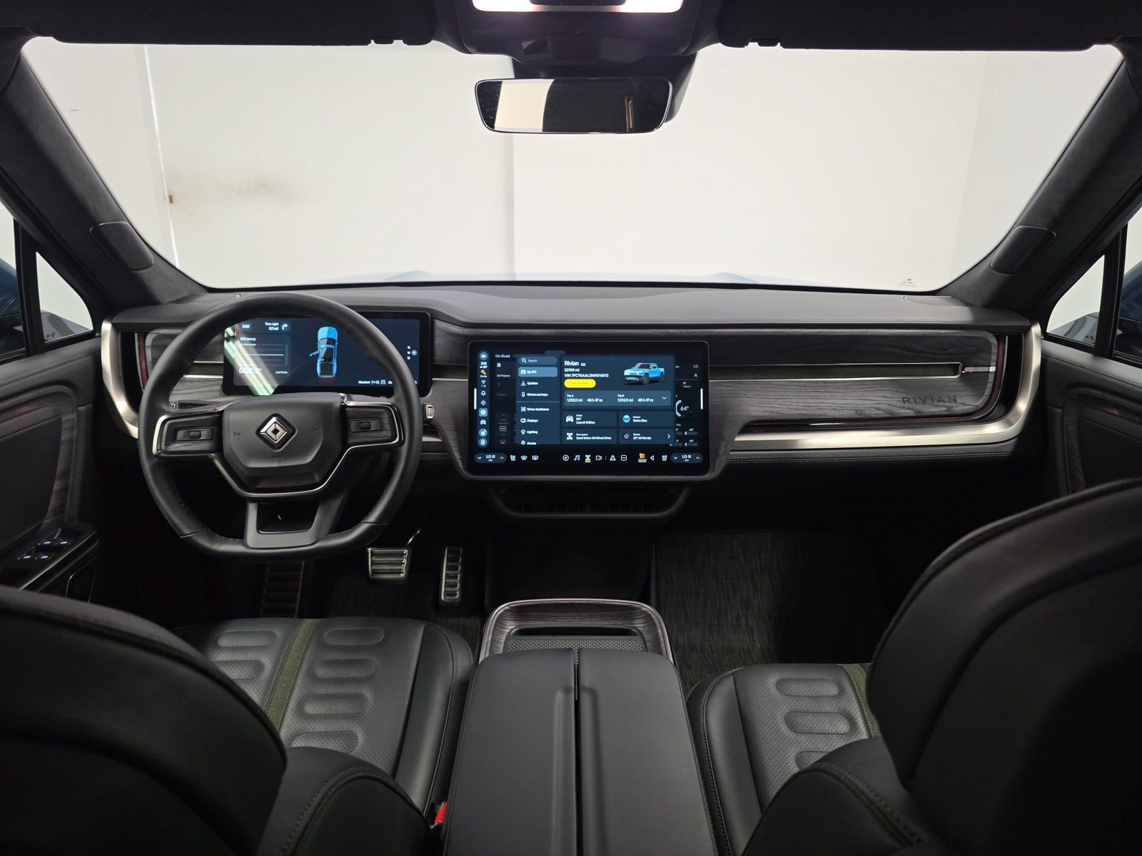 Used 2022 Rivian R1T Launch Edition AWD/4WD image 25