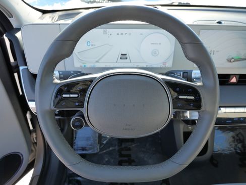 Certified 2023 Hyundai Ioniq 5 Limited w/ Cargo Package image 26