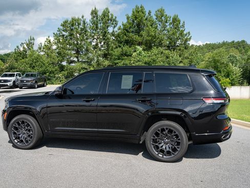 Used 2024 Jeep Grand Cherokee L Summit AWD/4WD image 7