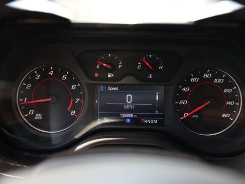 Used 2020 Chevrolet Camaro LT RWD image 16