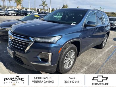 Used 2023 Chevrolet Traverse LT