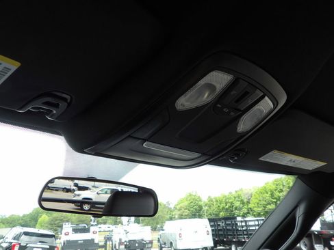 Used 2022 RAM 4500 Tradesman RWD image 24