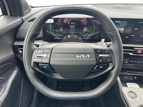 New 2026 Kia Sportage X-Line image 17