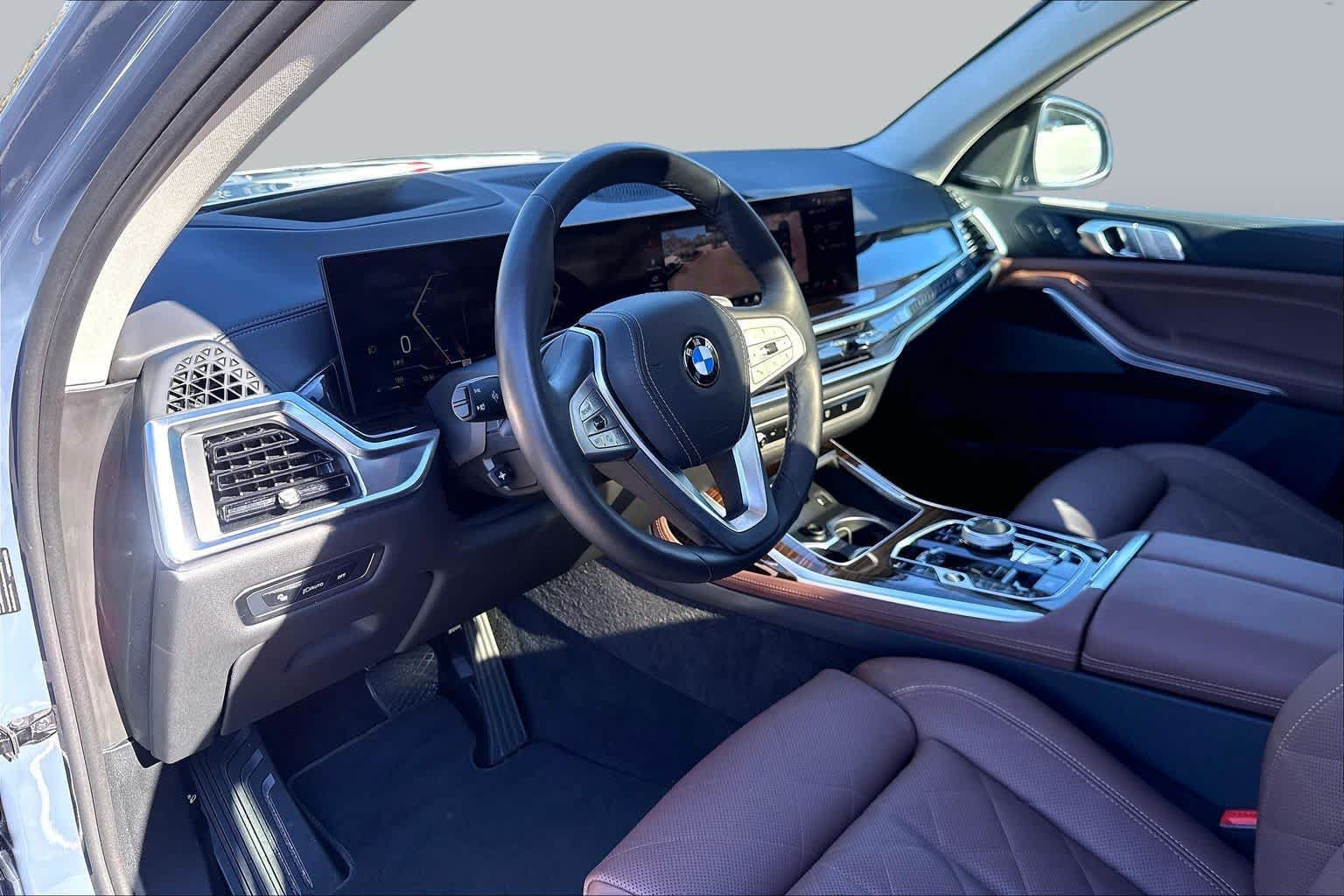 Used 2026 BMW X7 xDrive40i AWD/4WD image 18