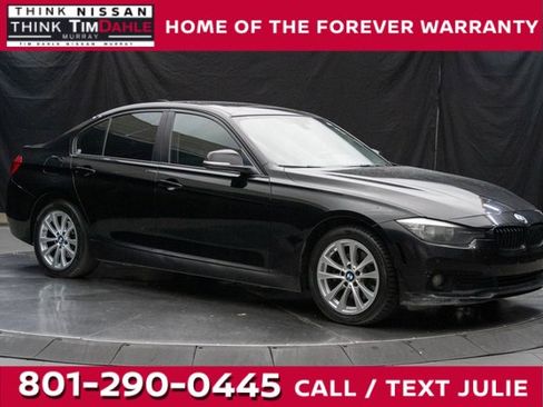 Used 2017 BMW 320i xDrive Sedan image 1