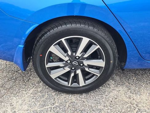 Used 2024 Nissan Versa SV w/ Trunk Package image 10