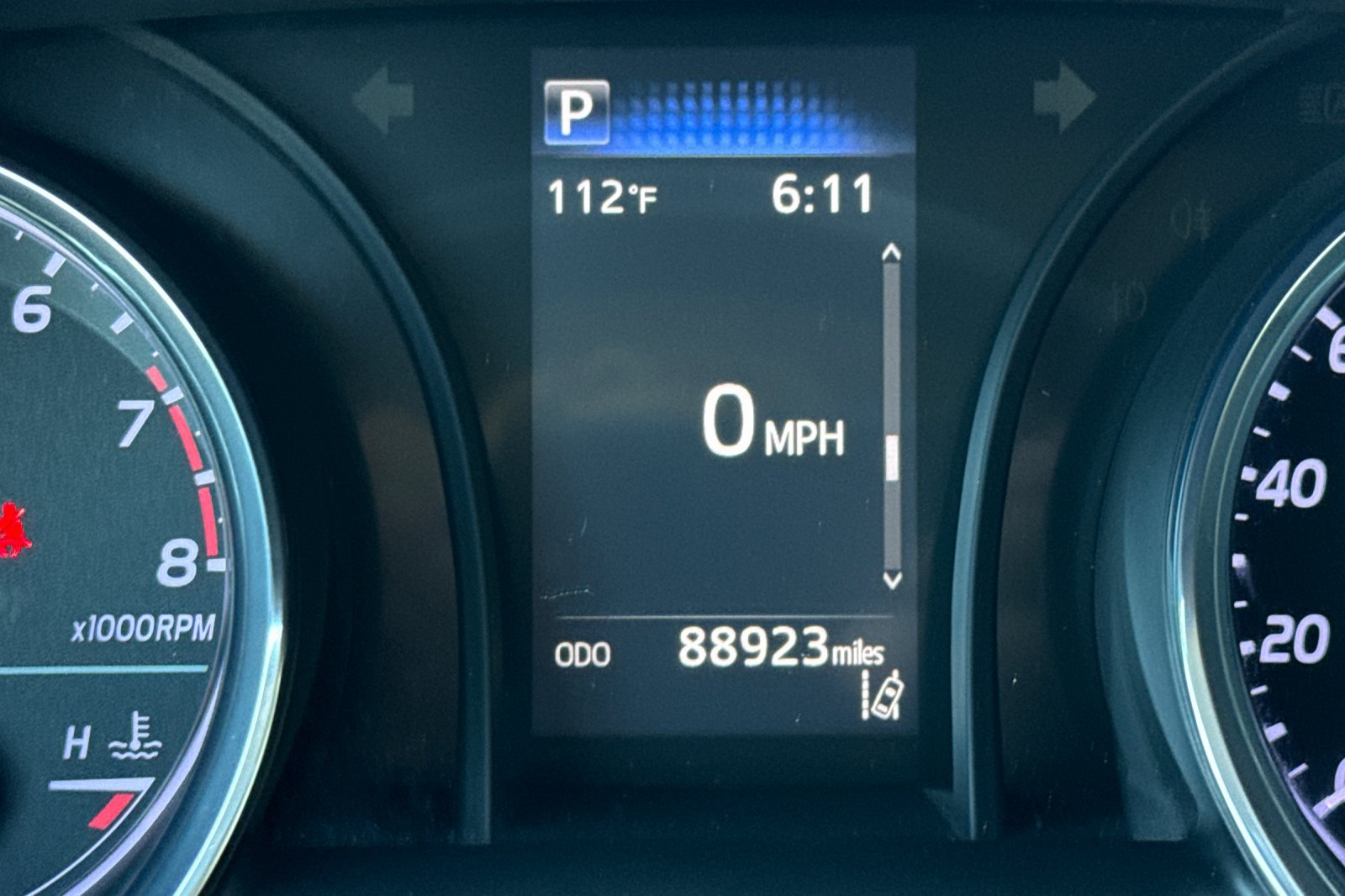 Used 2020 Toyota Camry SE FWD image 25