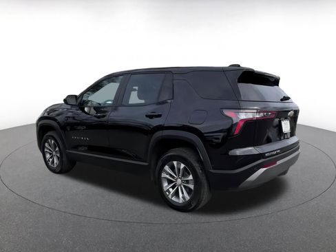 Used 2025 Chevrolet Equinox LT image 10