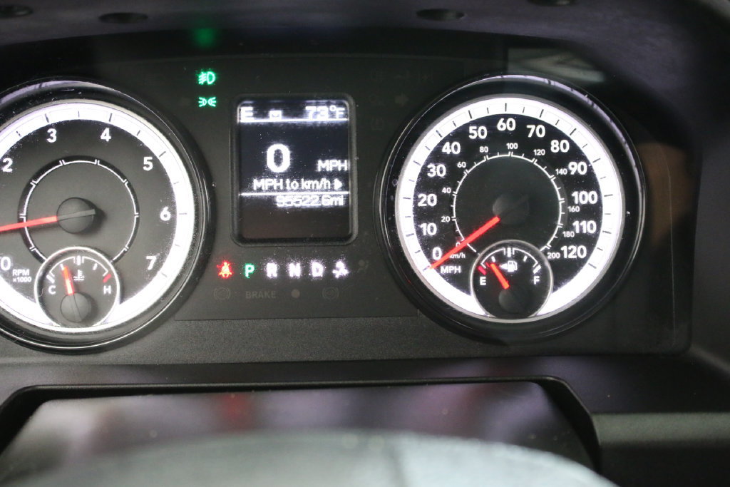 Used 2019 RAM 1500 Classic SLT AWD/4WD image 17