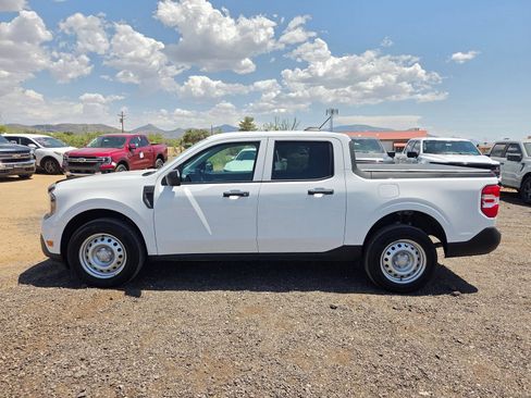 Used 2025 Ford Maverick XL w/ Equipment Group 101A AWD/4WD image 9