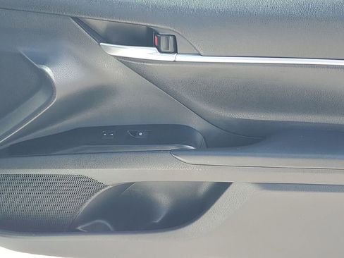 Used 2019 Toyota Camry SE image 44