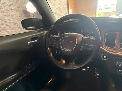 Used 2022 Dodge Charger R/T RWD image 17