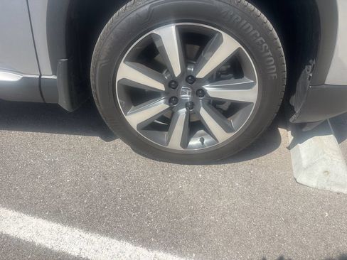 Used 2023 Honda Pilot Elite image 24