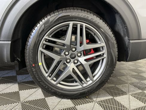 New 2026 Ford Explorer ST w/ Sun And Sound Package image 12