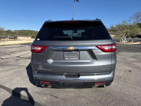 Used 2021 Chevrolet Traverse Premier w/ LPO, Floor Liner Package image 6