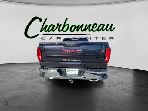 Used 2024 GMC Sierra 1500 SLT w/ SLT Premium Plus Package AWD/4WD image 4