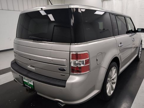 Used 2018 Ford Flex SEL w/ Equipment Group 202A AWD/4WD image 9