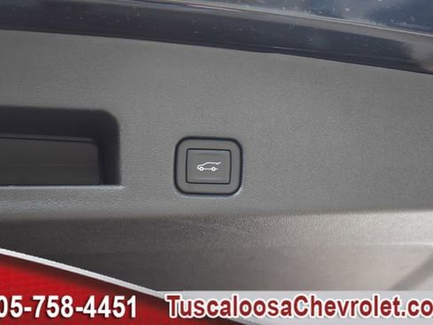 New 2025 Chevrolet Traverse LT w/ Driver Confidence Package image 11