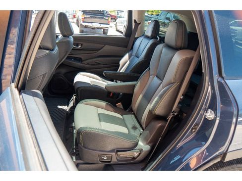 Used 2023 Subaru Ascent Onyx Edition AWD/4WD image 20