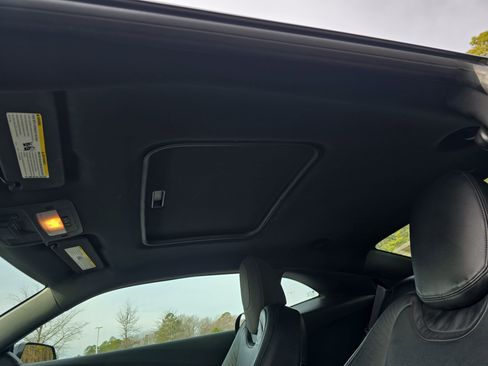 Used 2014 Chevrolet Camaro LT image 32