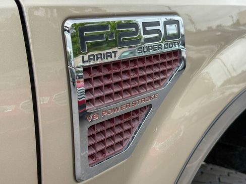 Used 2008 Ford F250 Lariat AWD/4WD image 10