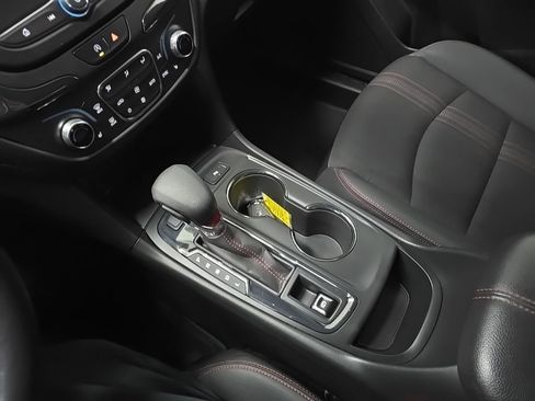 Used 2022 Chevrolet Equinox RS AWD/4WD image 26