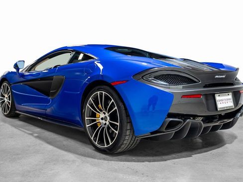 Used 2017 McLaren 570S Coupe image 18