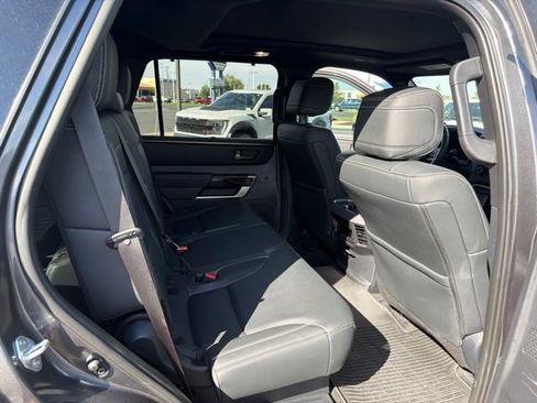Used 2026 Toyota Sequoia Limited w/ Tow Technology Package AWD/4WD image 29