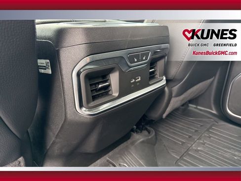 Used 2026 GMC Sierra 3500 Denali w/ Denali Reserve Package image 36
