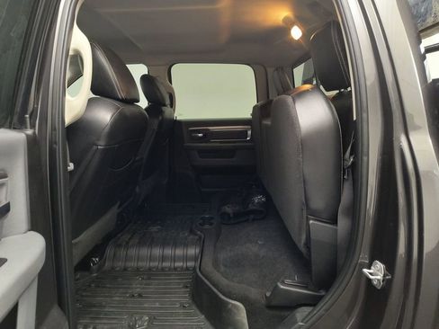 Used 2018 RAM 3500 SLT w/ Luxury Group image 18