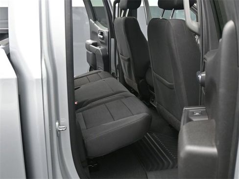 Used 2022 Chevrolet Silverado 1500 Custom image 13