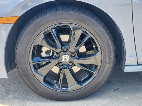 Used 2023 Honda Odyssey Sport image 10