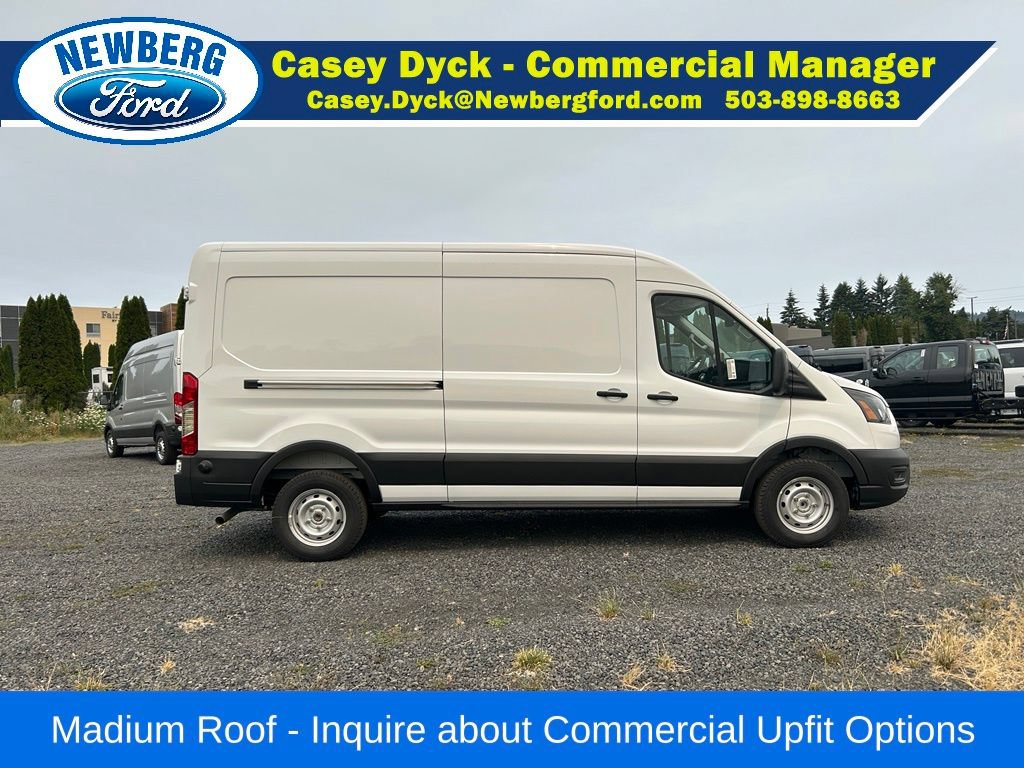 New 2026 Ford Transit 250 148 Medium Roof w/ Load Area Protection Package RWD image 5