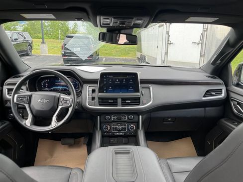 Certified 2023 Chevrolet Tahoe Z71 w/ Luxury Package AWD/4WD image 21