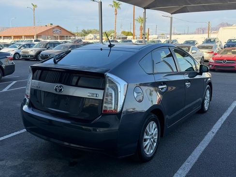 Used 2012 Toyota Prius Prime Advanced FWD image 9