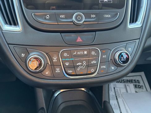 Used 2016 Chevrolet Malibu Premier w/ Driver Confidence Package II image 26