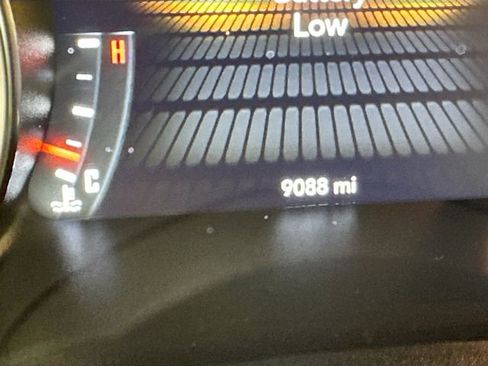 Used 2023 Dodge Challenger GT w/ Plus Package image 17