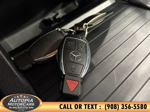 Used 2014 Mercedes-Benz GL 450 4MATIC image 35