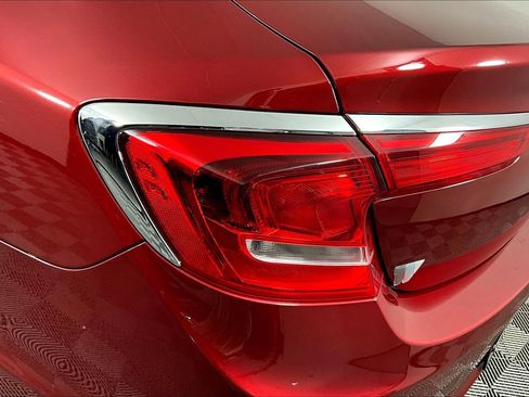 Used 2019 Buick LaCrosse Essence w/ Sun and Shade Package image 24