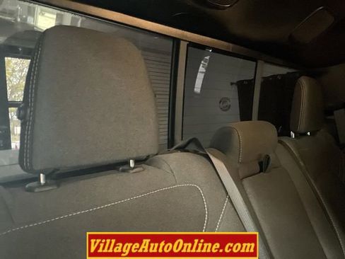 Used 2019 RAM 1500 Big Horn AWD/4WD image 33