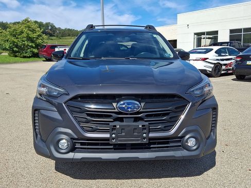 Used 2023 Subaru Outback Onyx Edition XT AWD/4WD image 2