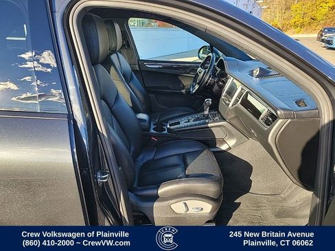 Used 2017 Porsche Macan image 15